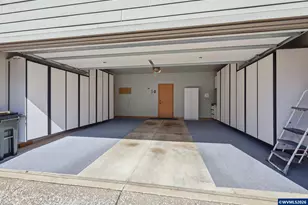 2030 Lakeland Way, Eugene, OR 97408 - Photo 37