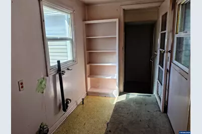 648 SW Arthur St, McMinnville, OR 97128 - Photo 7