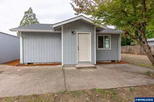 1850 S 9th St, Lebanon, OR 97355 - Photo 1