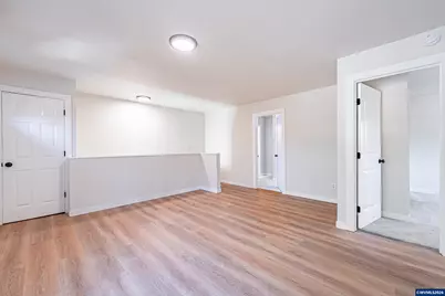816 14th Av, Sweet Home, OR 97386 - Photo 19