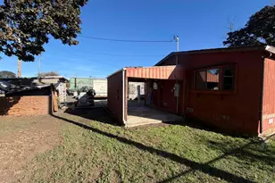 1901 Kalmia St, Sweet Home, OR 97386 - Photo 11