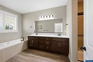 2316 Giovanni Ave S, Salem, OR 97306 - Photo 25