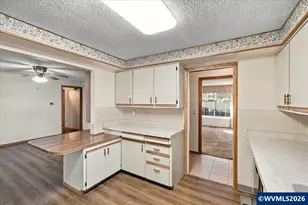 4708 Indiana Ave NE, Salem, OR 97305 - Photo 13