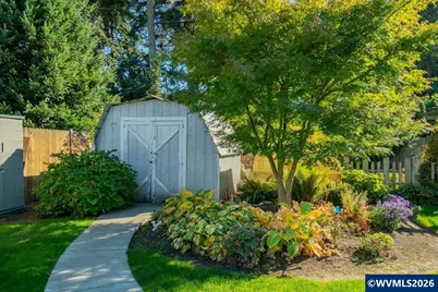 4708 Indiana Av NE, Salem, OR 97305 - Photo 31