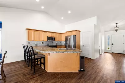 14941 Seal Rock Av NE, Aurora, OR 97002 - Photo 11
