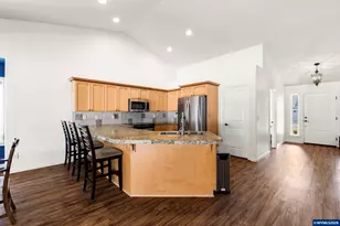 14941 Seal Rock Ave NE, Aurora, OR 97002 - Photo 11