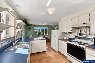 456 SE Villa Dr, Corvallis, OR 97333 - Photo 19