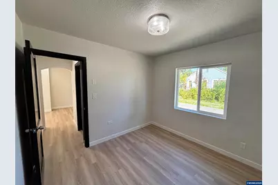 1890 McCoy (Suite #3) Av NE, Salem, OR 97301 - Photo 13