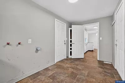 767 Browning Av S, Salem, OR 97302 - Photo 23