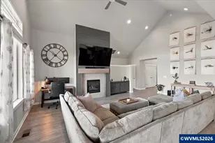 3635 SW Badger Ct, Redmond, OR 97756 - Photo 9