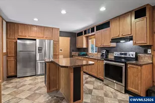 23940 SW Grass Heights Dr, Corvallis, OR 97333 - Photo 9