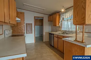 2410 Lancaster #354 Dr SW, Salem, OR 97317 - Photo 9