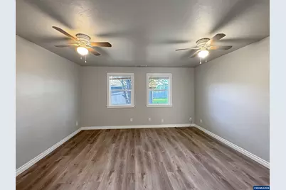 14725 Mitchell St SE, Jefferson, OR 97352 - Photo 19