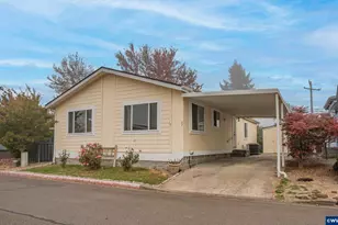 3200 Oak Terrace Dr, Lebanon, OR 97355 - Photo 1