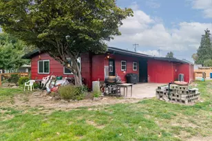404 36th Ave NE, Salem, OR 97301 - Photo 5