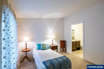 612 N Cascade Dr #76, Woodburn, OR 97071 - Photo 15