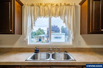 612 N Cascade Dr #76, Woodburn, OR 97071 - Photo 13