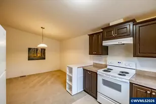 612 N Cascade #76 Dr, Woodburn, OR 97071 - Photo 11