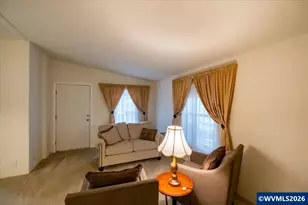 612 N Cascade #76 Dr, Woodburn, OR 97071 - Photo 5