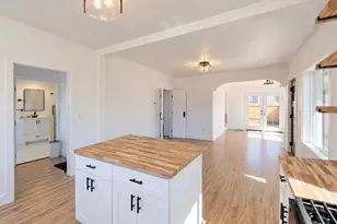 303 W Water St, Stayton, OR 97383 - Photo 9