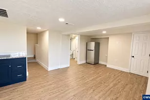 8196 65th Ave NE, Salem, OR 97305 - Photo 17