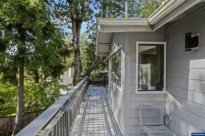 1156 NW Charlemagne Pl, Corvallis, OR 97330 - Photo 41