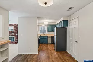 1036 Charlene St S, Salem, OR 97306 - Photo 9