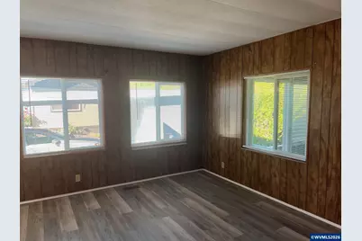5422 Portland #67 Rd NE, Salem, OR 97305 - Photo 9