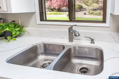 643 NW Survista Av, Corvallis, OR 97330 - Photo 13