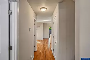 263 Laurine St NE, Salem, OR 97301 - Photo 5