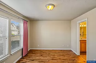 263 Laurine St NE, Salem, OR 97301 - Photo 17
