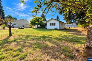 38140 Weirich Dr, Lebanon, OR 97355 - Photo 1