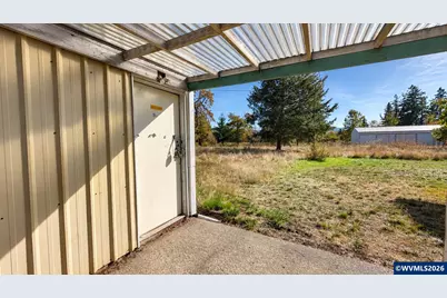 38140 Weirich Dr, Lebanon, OR 97355 - Photo 15