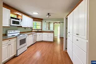 38140 Weirich Dr, Lebanon, OR 97355 - Photo 19
