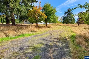 38140 Weirich Dr, Lebanon, OR 97355 - Photo 33