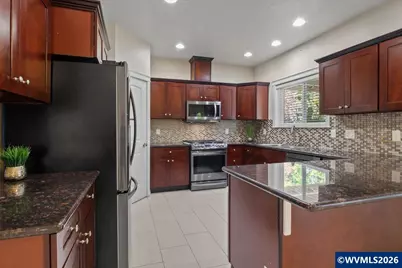 2128 Bruce St NE, Salem, OR 97301 - Photo 15