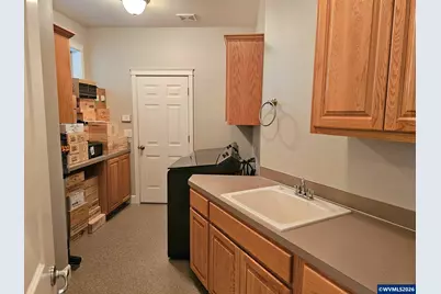 1395 West Meadows Dr NW, Salem, OR 97304 - Photo 23