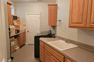 1395 West Meadows Dr NW, Salem, OR 97304 - Photo 23