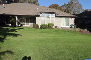 6425 Castle Lake Ct N, Keizer, OR 97303 - Photo 41