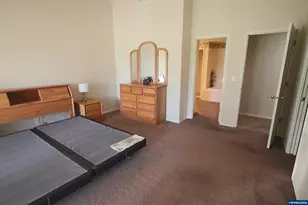 6425 Castle Lake Ct N, Keizer, OR 97303 - Photo 39