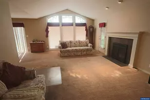 6425 Castle Lake Ct N, Keizer, OR 97303 - Photo 25