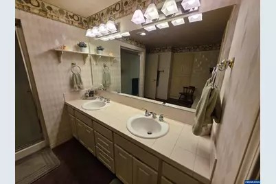 6425 Castle Lake Ct N, Keizer, OR 97303 - Photo 37