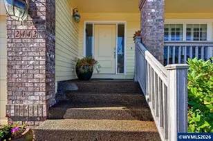 2442 Broadway St NW, Albany, OR 97321 - Photo 3
