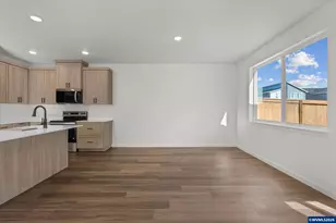 1524 Brown St, Woodburn, OR 97071 - Photo 19