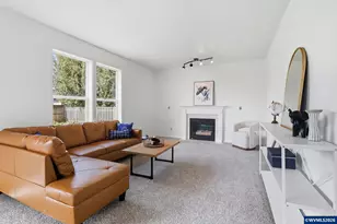 2523 Concord St, Woodburn, OR 97071 - Photo 29