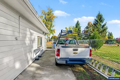 4102 Watson Av NE, Salem, OR 97305 - Photo 31