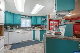 450 Lacreole #31 Dr, Dallas, OR 97338 - Photo 7