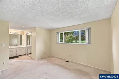 1922 NW Springhill Dr, Albany, OR 97321 - Photo 15