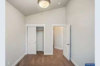 211 Silver (2H) St, Silverton, OR 97381 - Photo 21