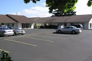 724 Hawthorne Ave NE, Salem, OR 97301 - Photo 1